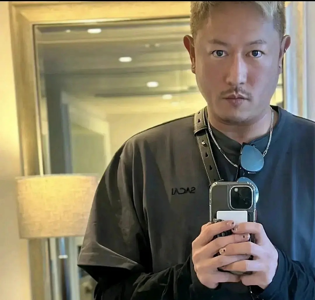 你敢信这是陈霆锋？ ​​​