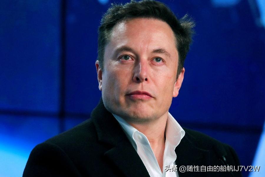 你算过吗？你一天里有多少时间是花在研究别人怎么想的？
马斯克说了句大实话：东方聪