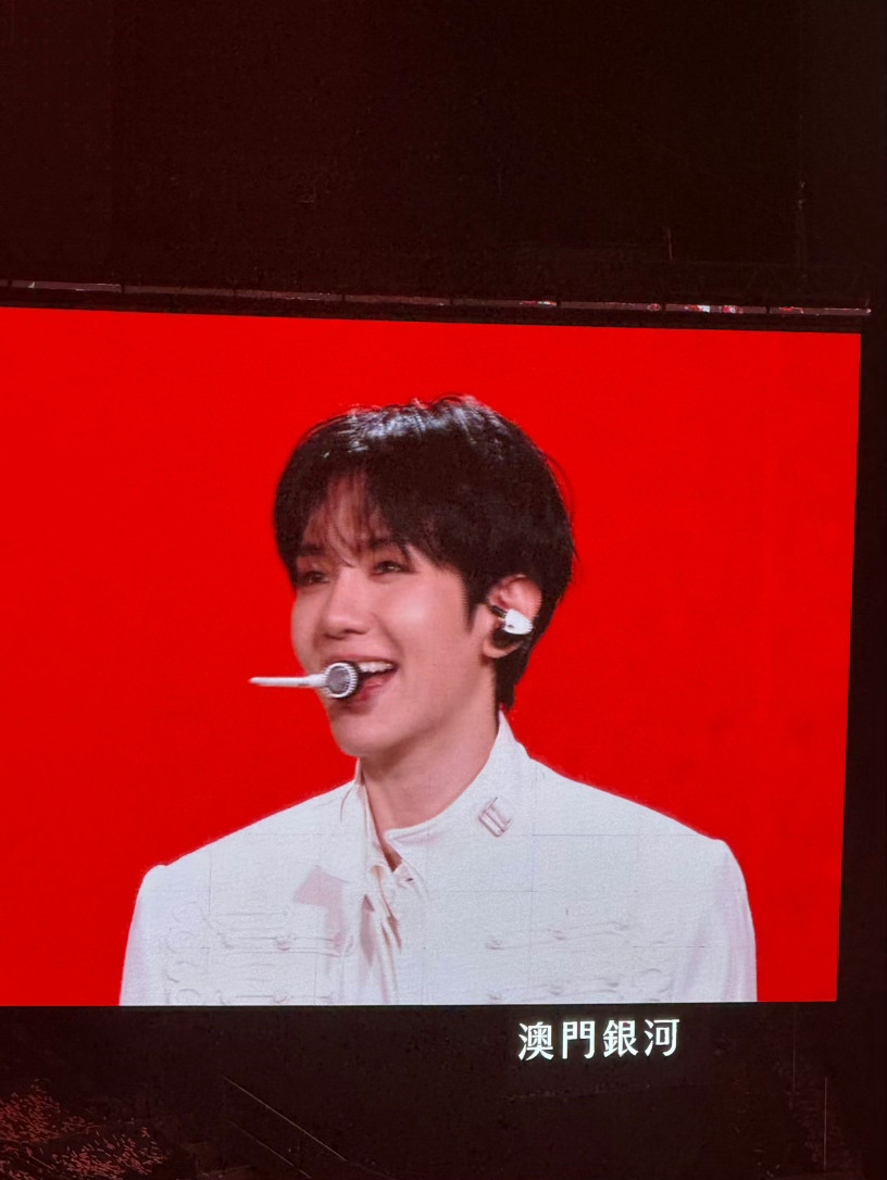 边伯贤不再依赖哥哥标准答案 救命！边伯贤这个反问也太苏了吧！“你觉得我无法让你依