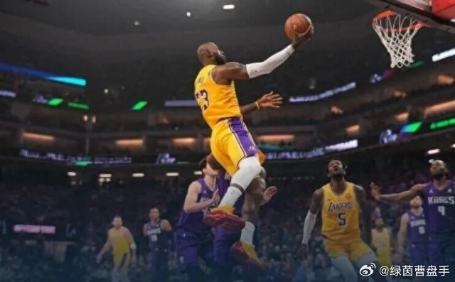 湖人不敌国王北京时间1月13日，NBA常规赛，国王主场以124-112轻取湖人，