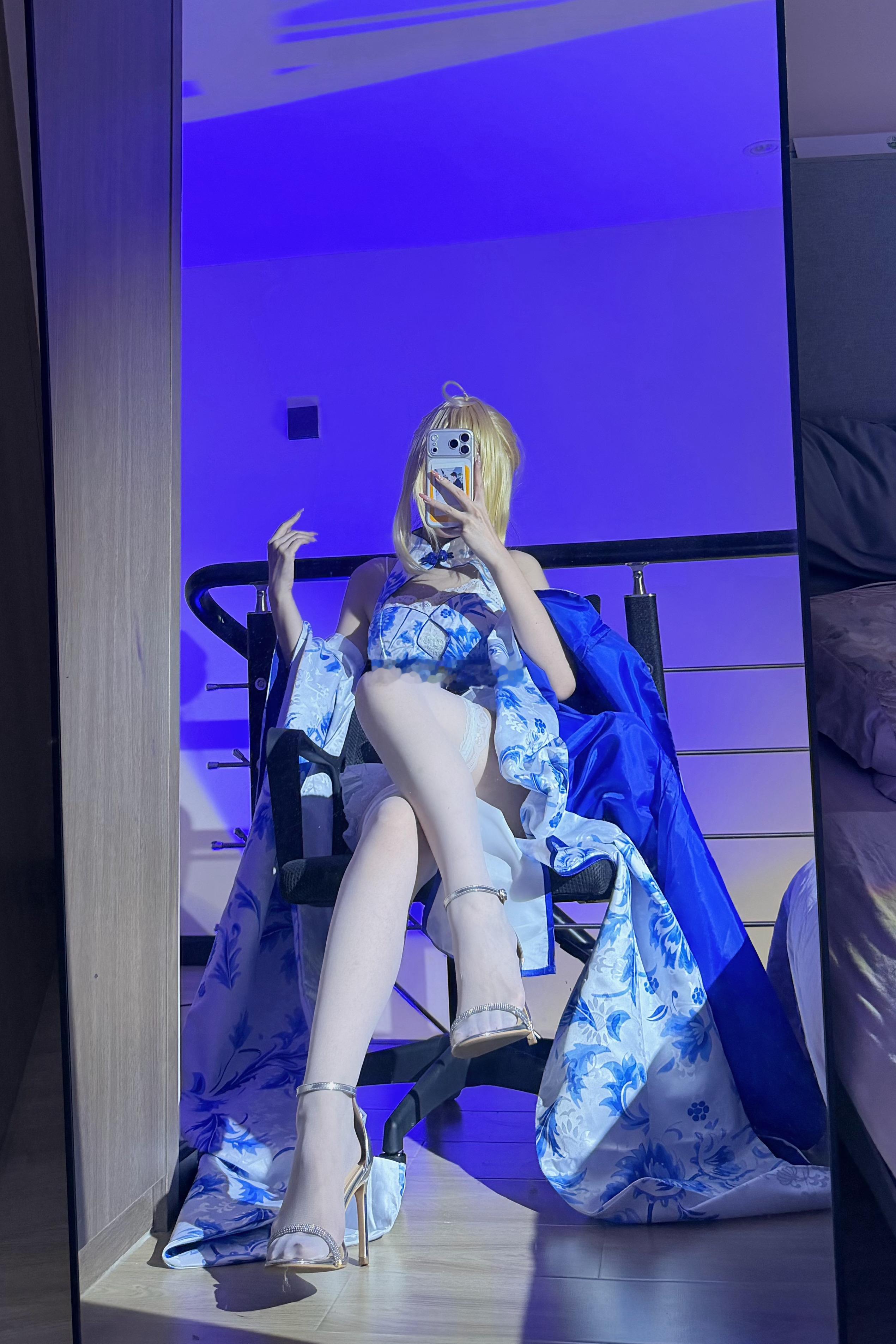 saber青花瓷