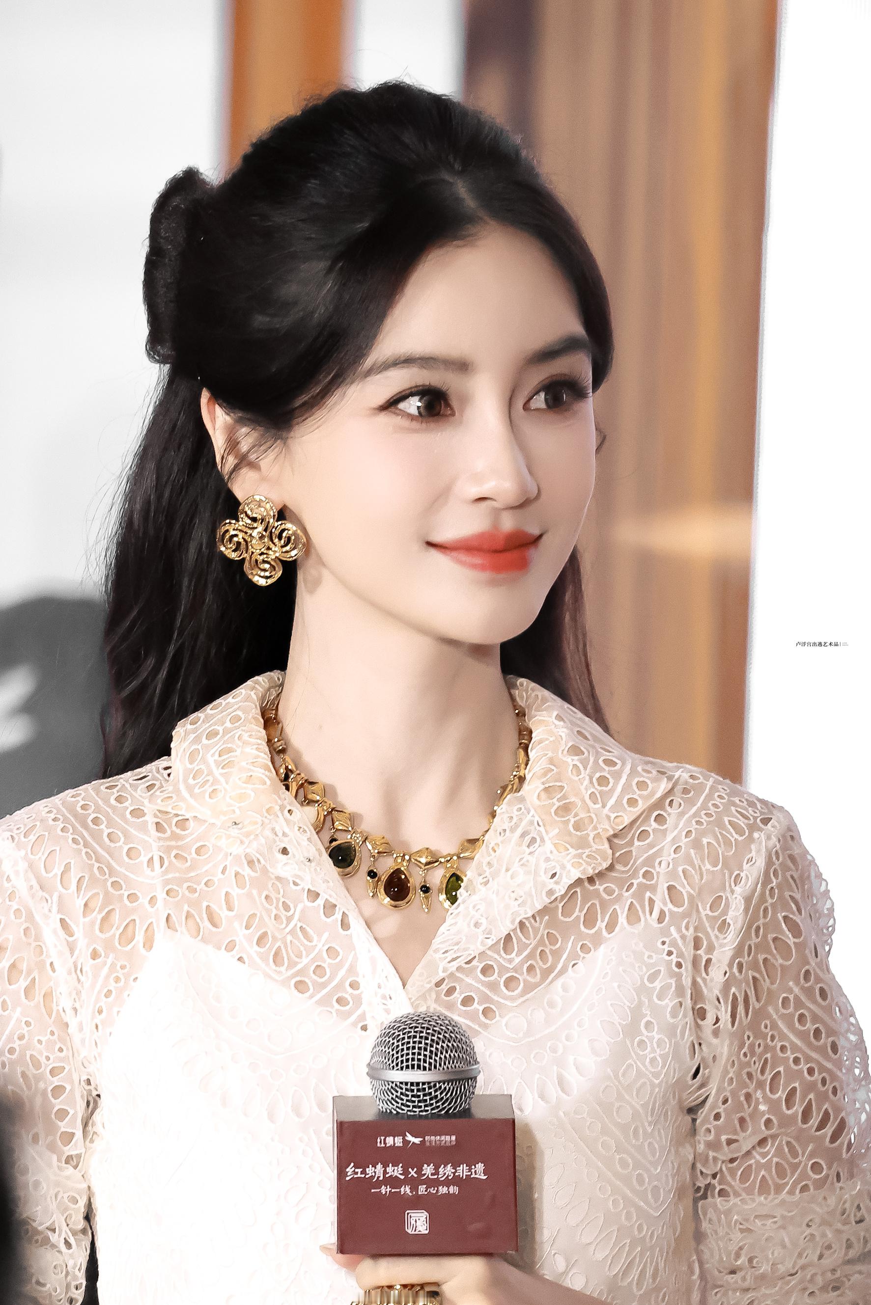 Angelababy🪄 ^>⩊<^੭ 波斯猫 