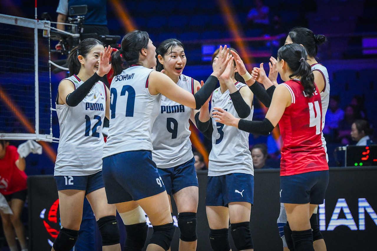 -【2026年女排亚锦赛¼决赛】泰国🇹🇭3-0零封韩国🇰🇷，率先晋级四强