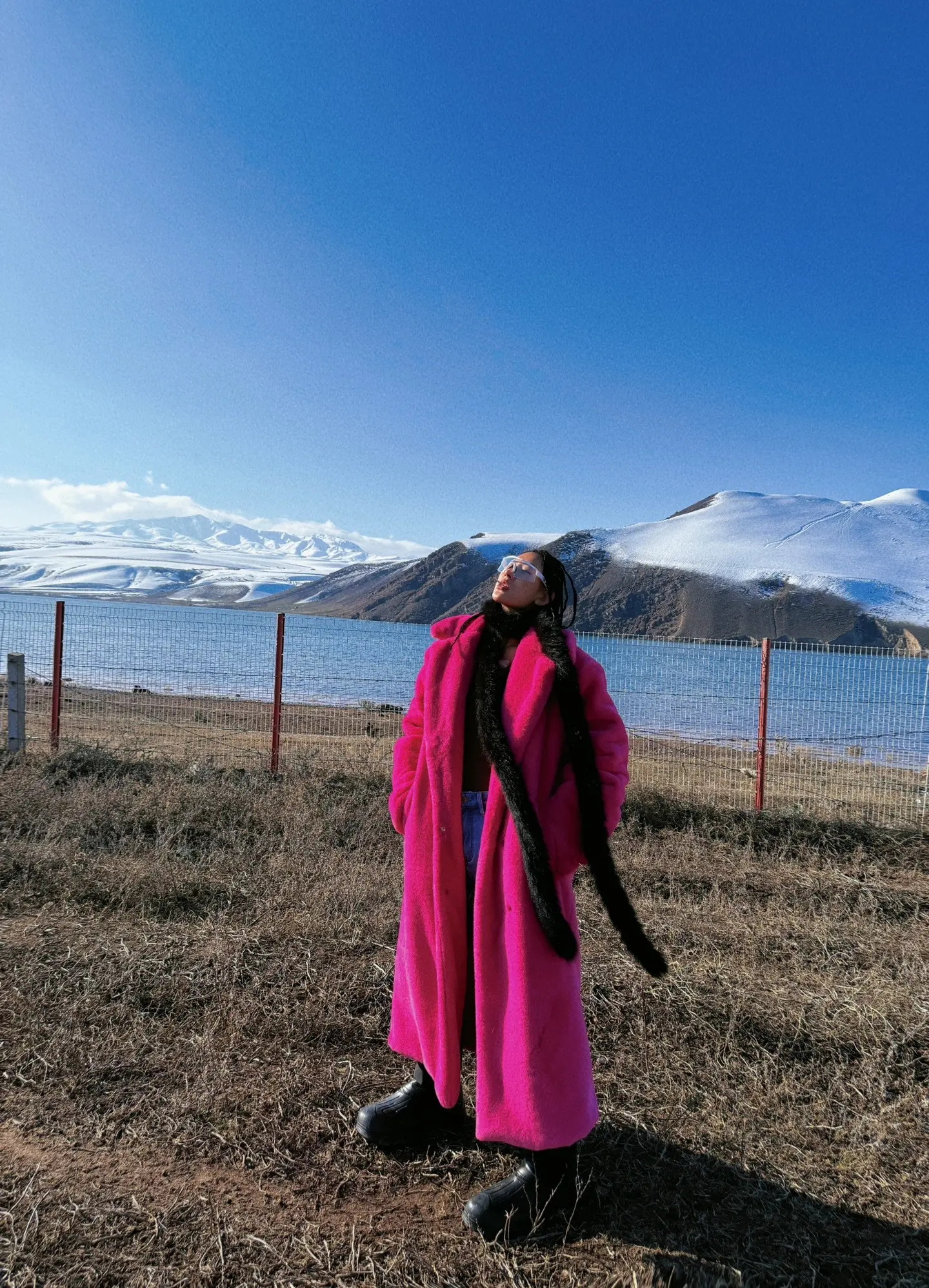 今天任务。沙漠，罗布泊，无人区！天呐！一直想追寻的三毛的足迹，虽然没有...