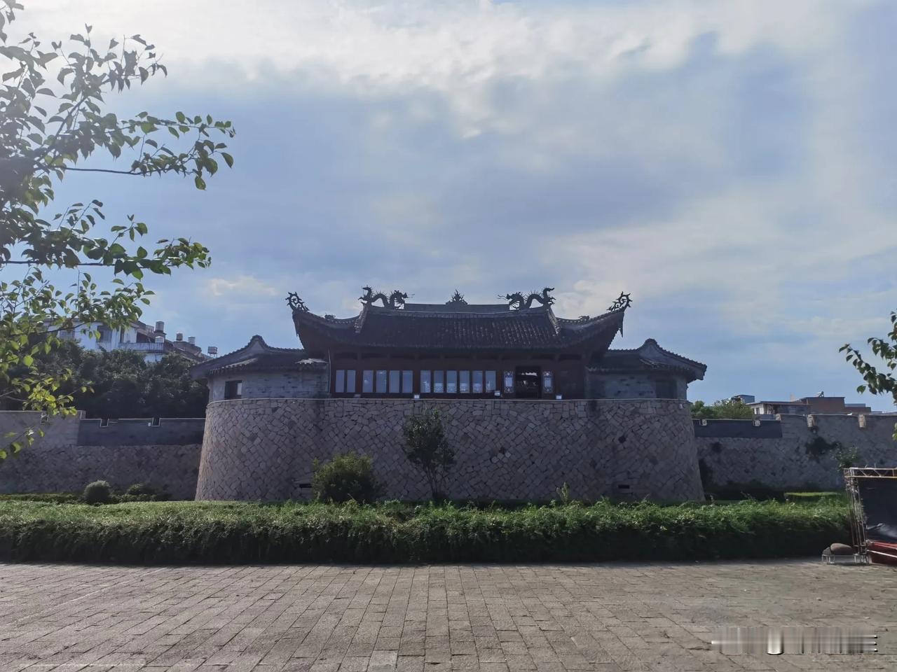 温州永昌堡：免费的国保单位，出过三元及第的武状元、抗倭英雄、多位进士，有多个祠堂