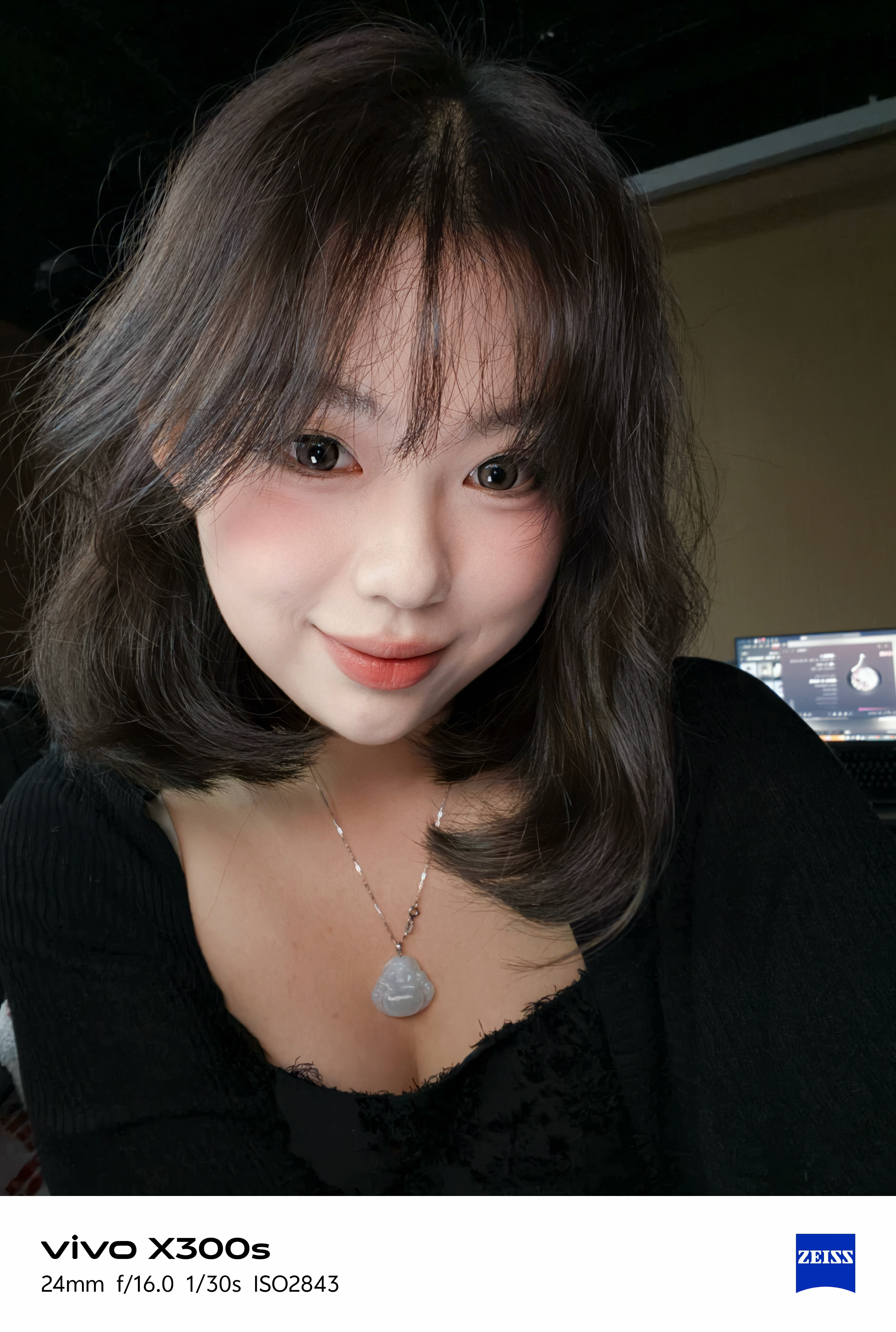 vivo自拍直出这一块🫴 