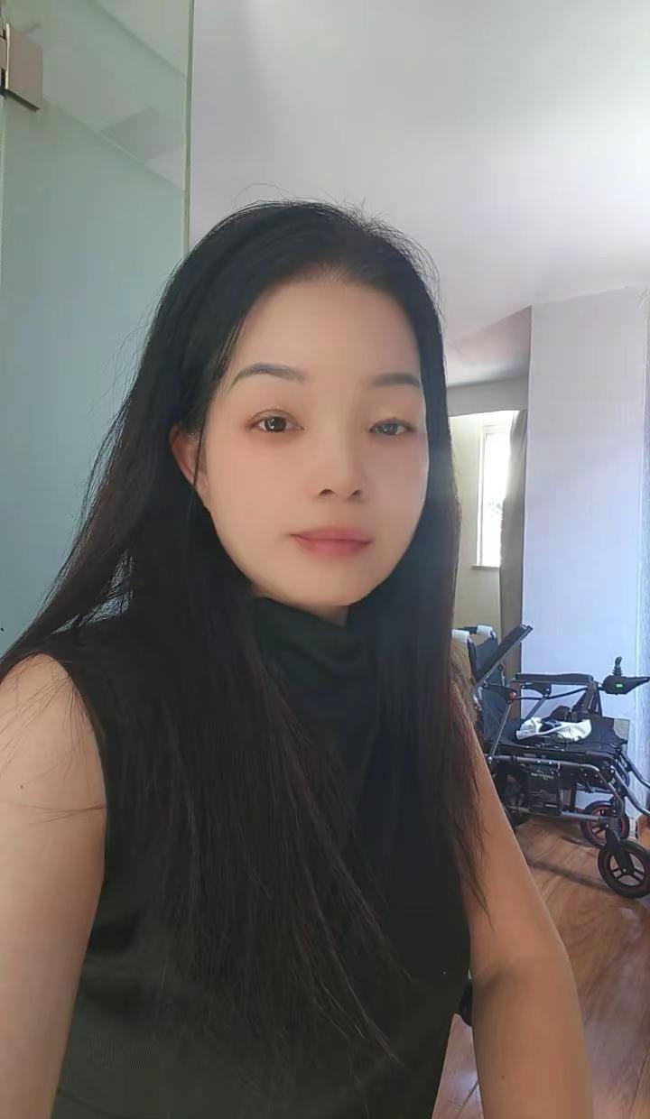 春去秋来，我在此静静等候。好好生活 只等你踏尘而归今天依然是自己喜欢的样子