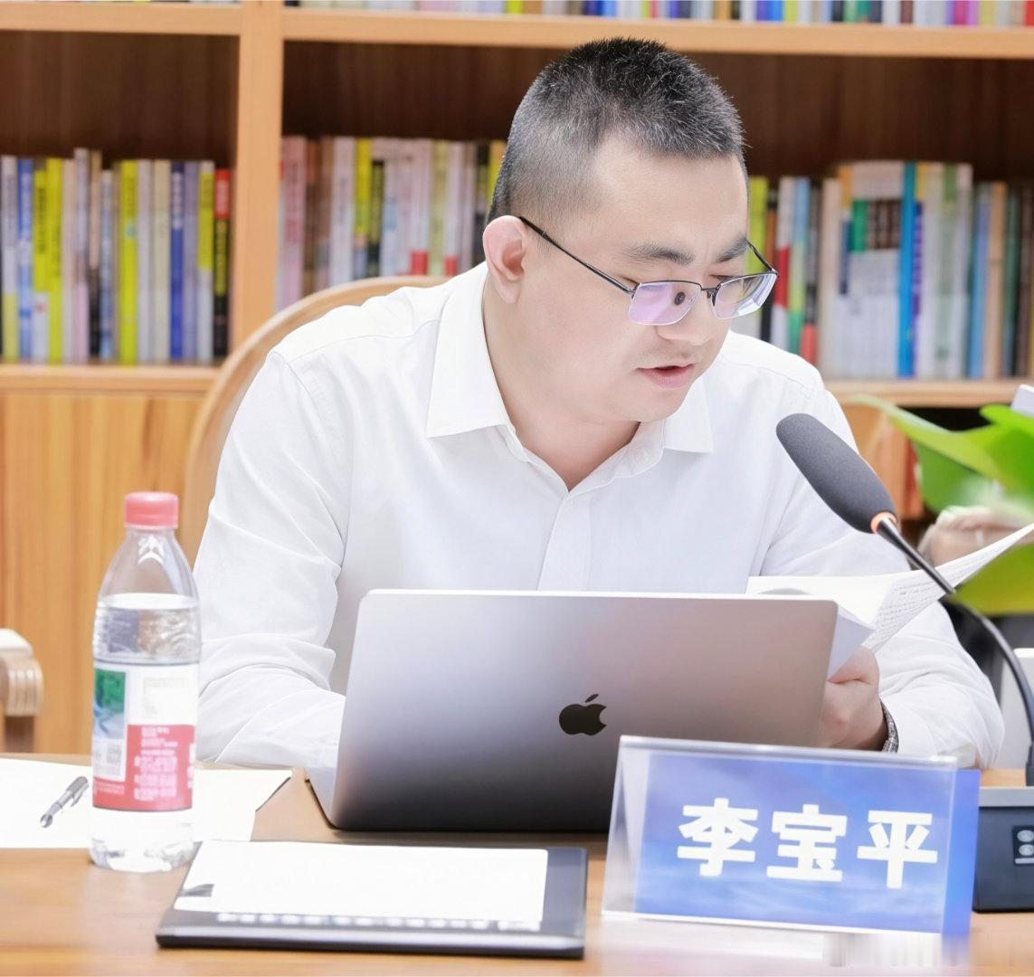 办理刑事案件，成本很高。经济成本不言而喻。专业研判、阅卷、会见、撰写法律文书等，
