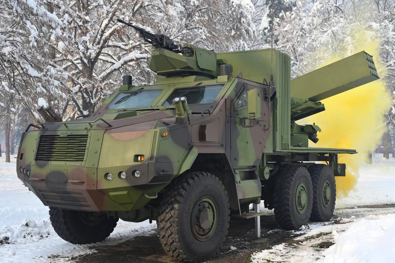 塞尔维亚多口径（122毫米、128毫米、232毫米和434毫米）MLRS M-1