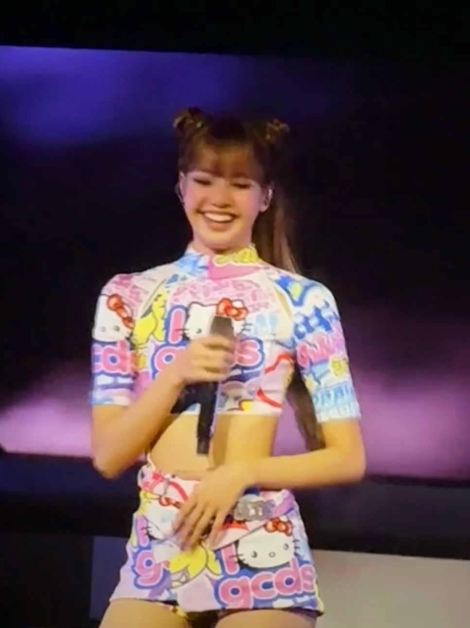 Lisa科切拉全开麦啊啊啊啊啊就这个无垫音全开麦的Lisa爽！Lisa科切拉舞台