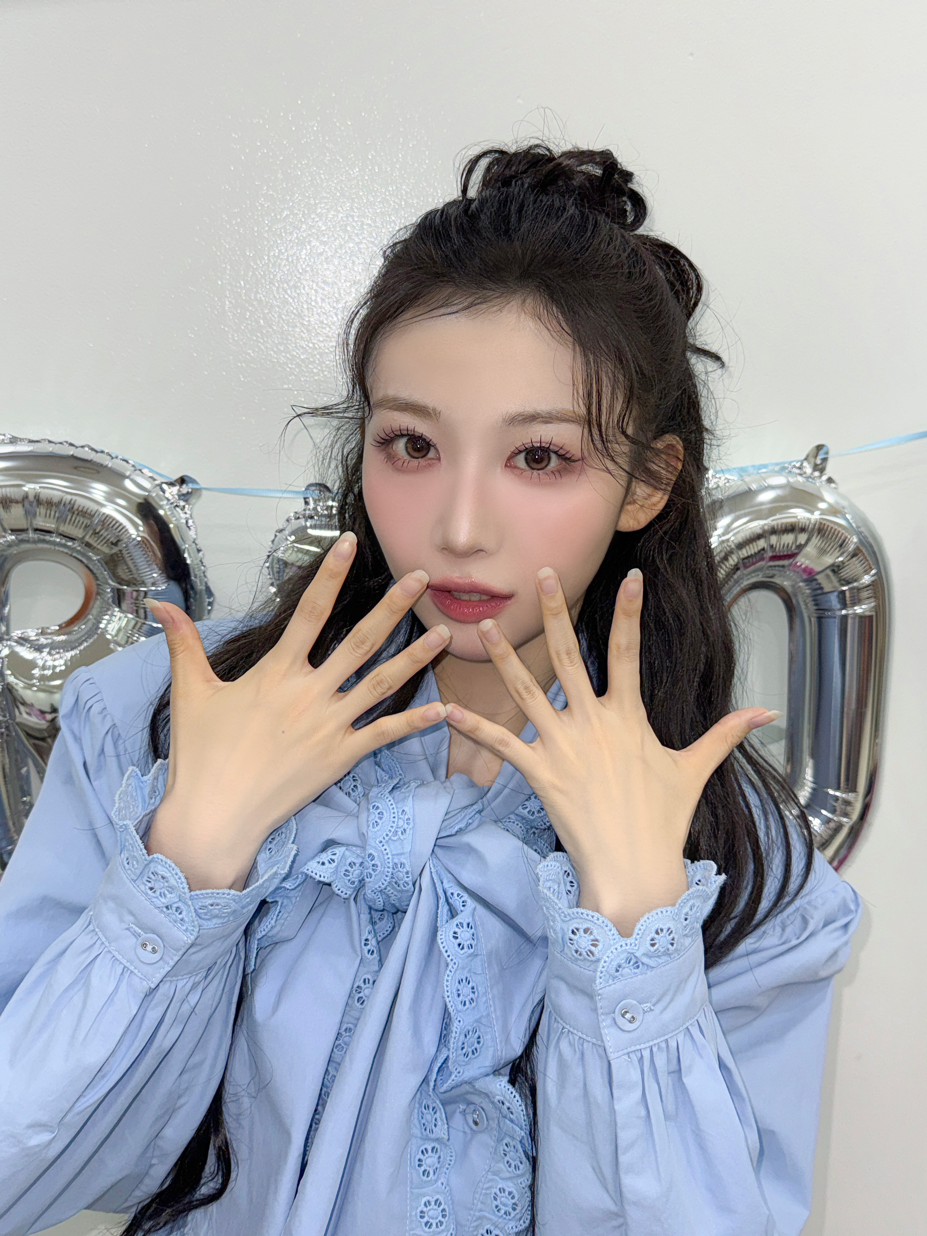 𖤣𖥧𖡼 ʚɞ ─── ⨾ଓ ─── ʚɞ 𖡼𖥧𖤣💖 剧中的KARI