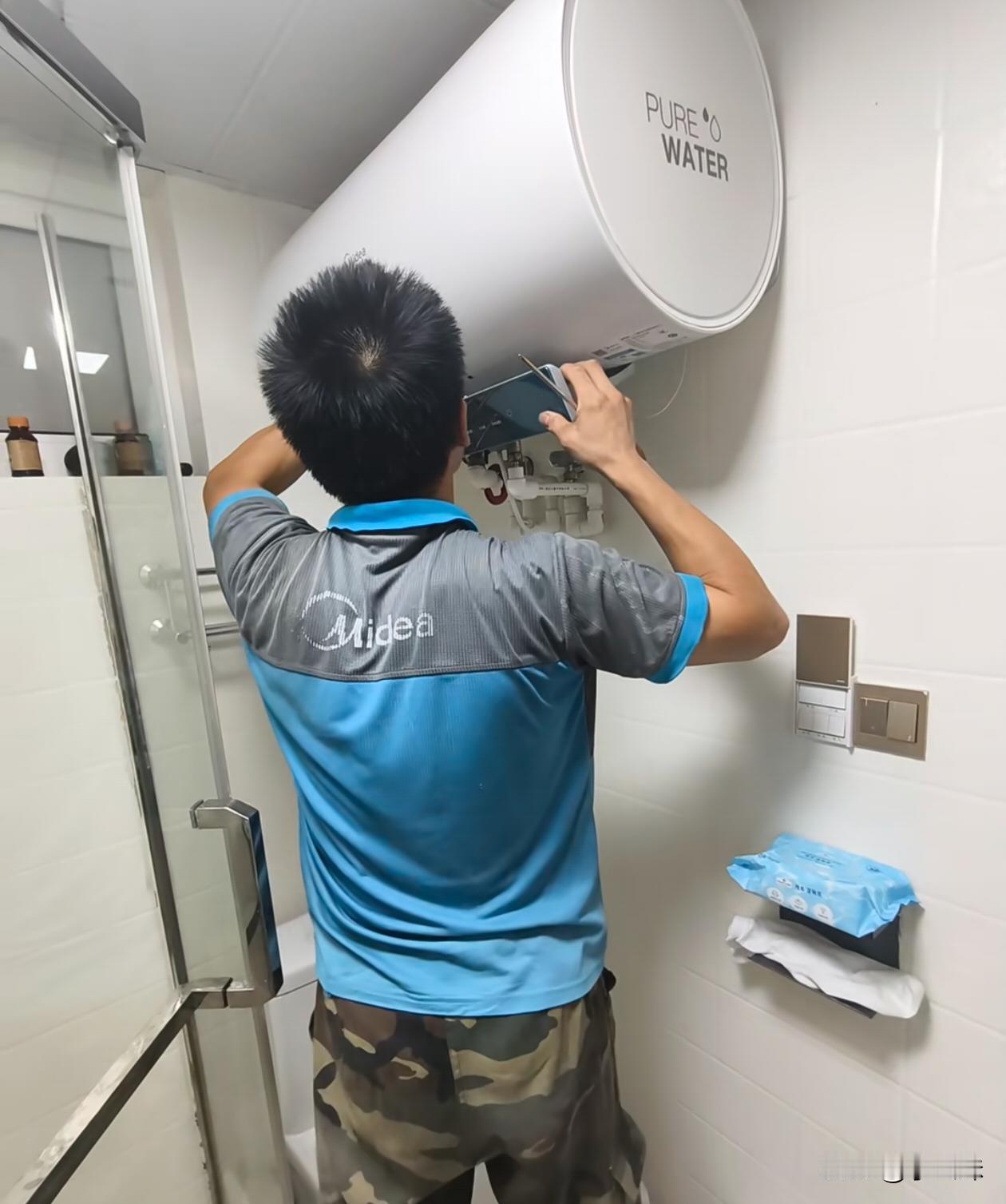 师傅，你是做啥工作的？