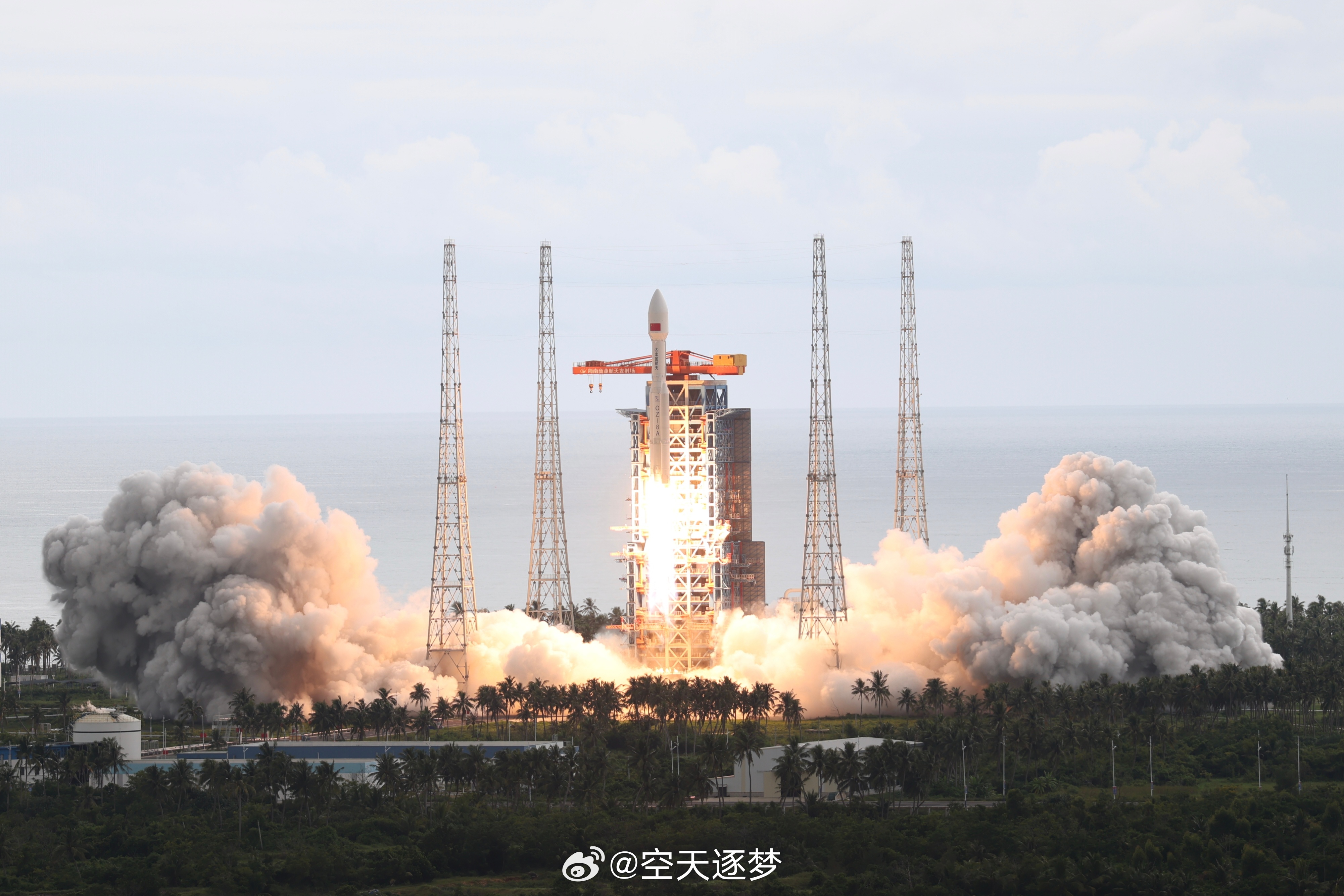 【我国成功发射卫星互联网低轨23组卫星】2026年8月4日16时52分，我国在海