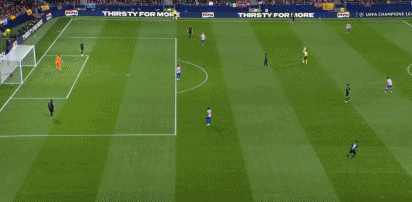 彻底调查热词是不是打假球，金司机低级失误，后防送大礼。热刺英超有降级风险，这次这