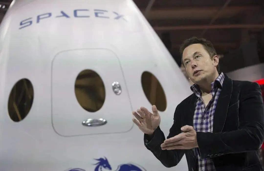 SpaceX收到美军大额订单后，就开始执行所谓“清中令”，只要是中国供应商和员工
