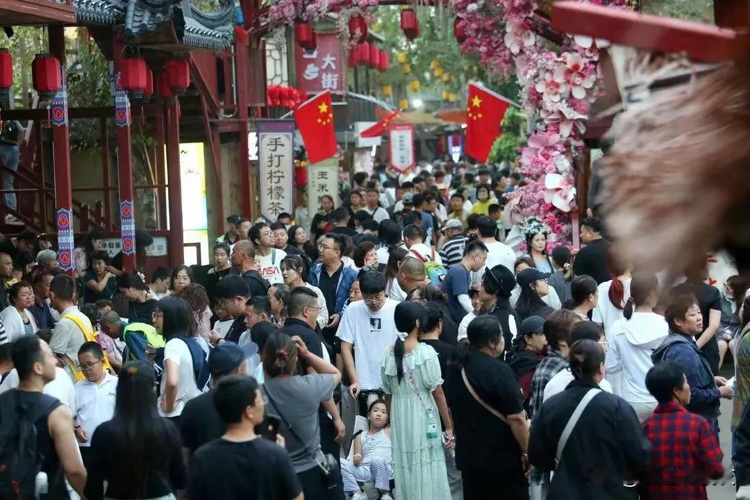 4. 北旅田园打造西游主题体验：国庆黄金周，盘锦北旅田园·黑风关古镇成东北文旅热