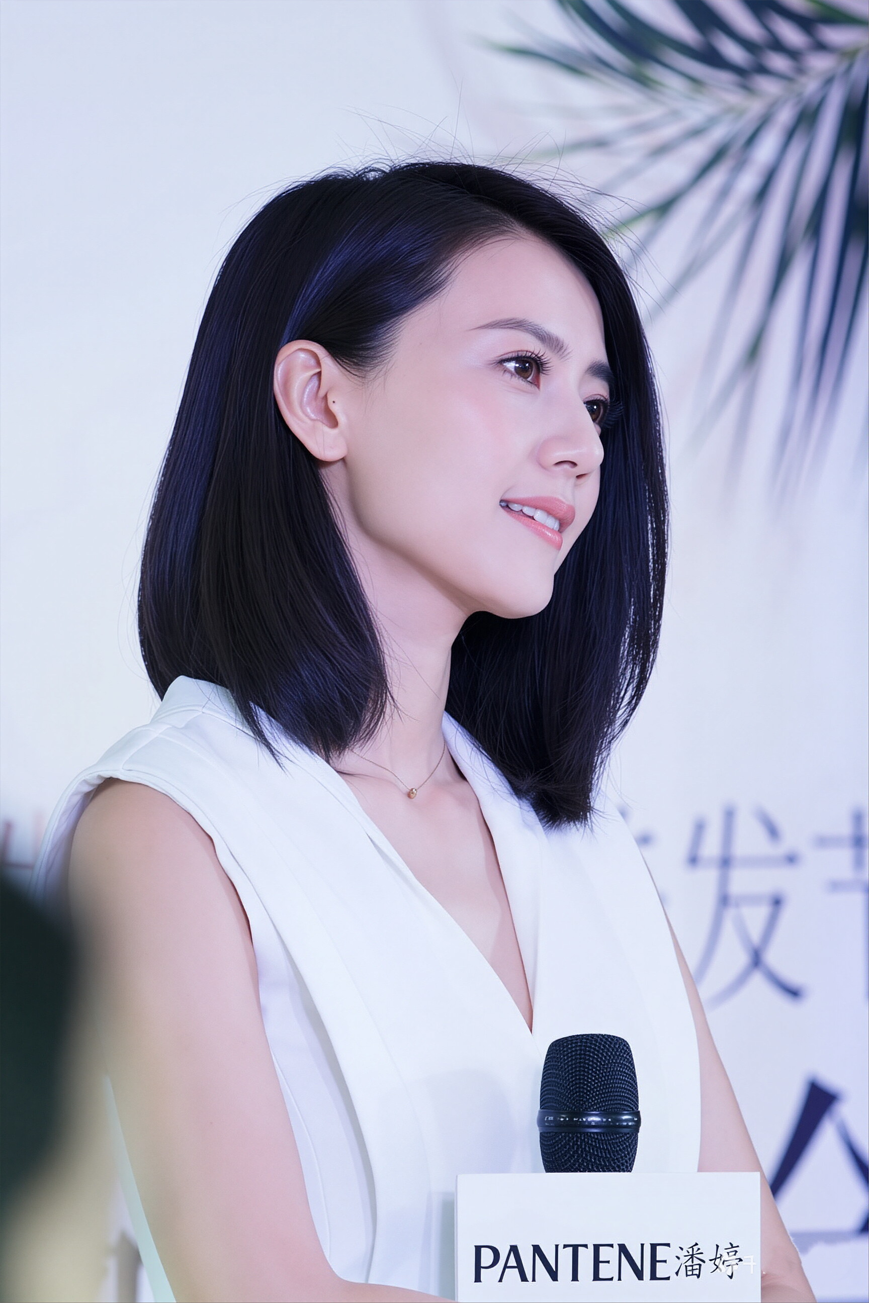 越长大越觉得，守住少年心气真的像在跟全世界拔河！高圆圆 好多人都说，毕业之后，人