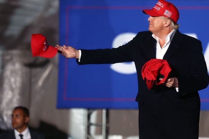 想要拥有这顶帽子：MAKE ORWELL FICTION AGAIN ​​​