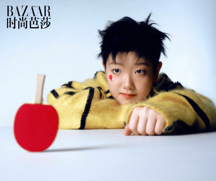 #孙颖莎时尚芭莎封面##王晓白 莎莎说可以换头像了#  孙颖莎《时尚芭莎》封面大