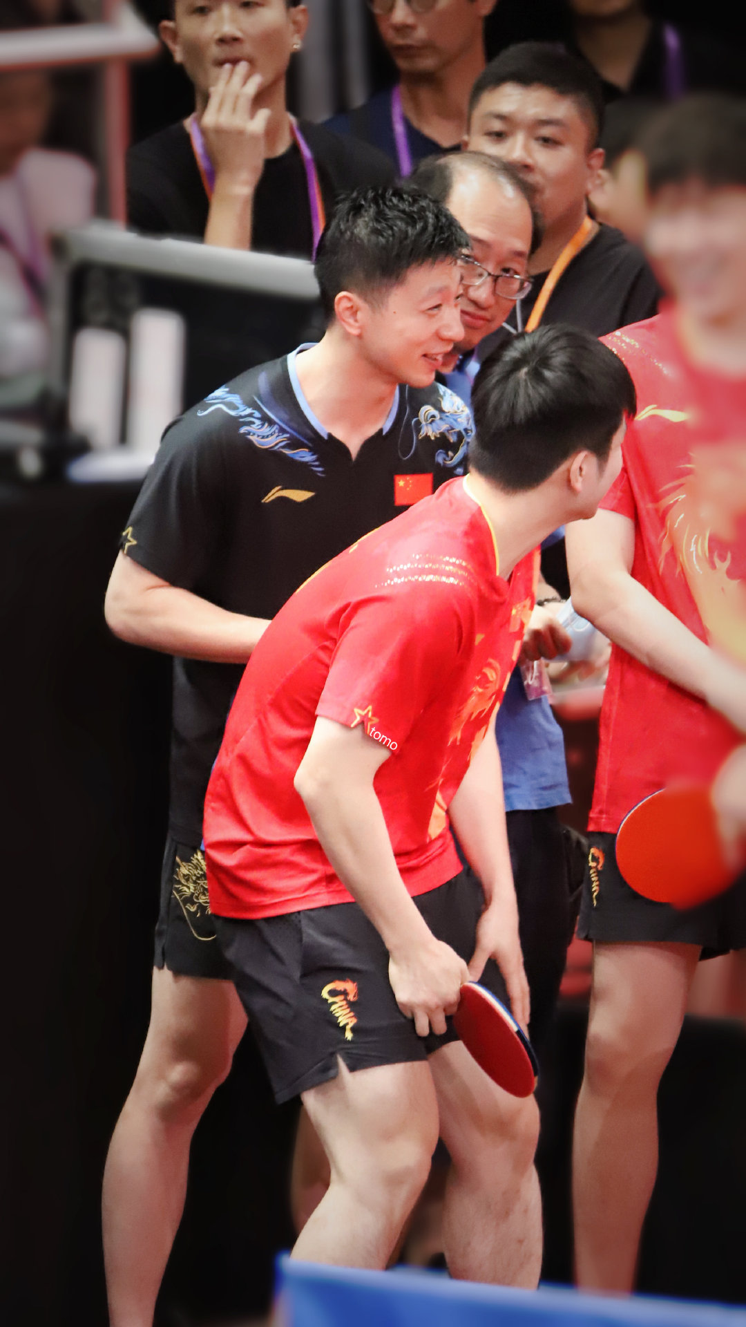 FZD看着这治愈般的笑容只能叹一句，哎，就这样吧。不是不遗憾，也懂这份身不由己说