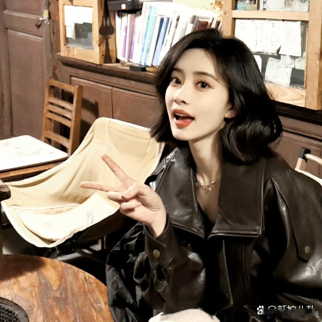 为新剧剪短发的孟子义，美女无论什么发型都美 