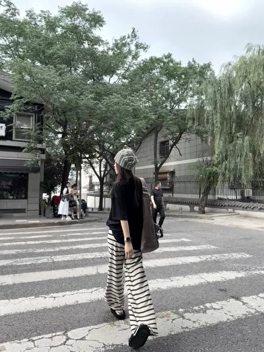 夏日慵懒感～太喜欢这种纸片人穿搭！