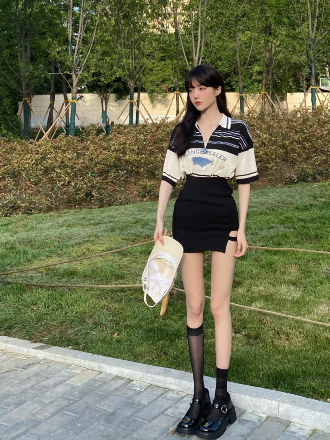 172学妹上学穿搭⁉️小腿袜➕勾腿半裙好🌶！