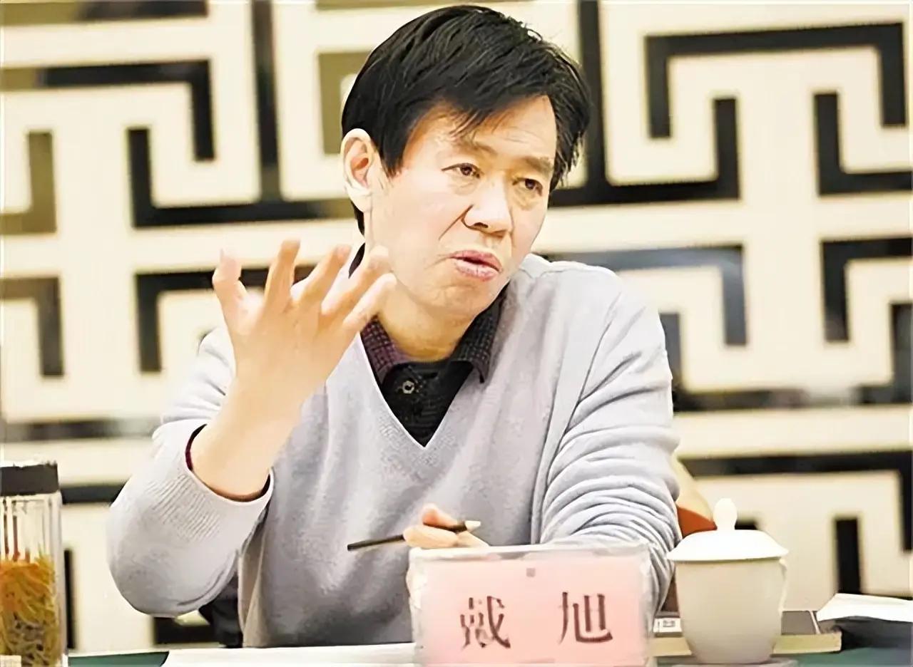 航母下水，五代机巡天，中国的拳头越来越硬，可家门口的挑衅却越来越多。这究竟是为什