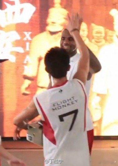 湖人能胜森林狼吗湖人背水一战 我詹让2追3！！！！！ ​​​