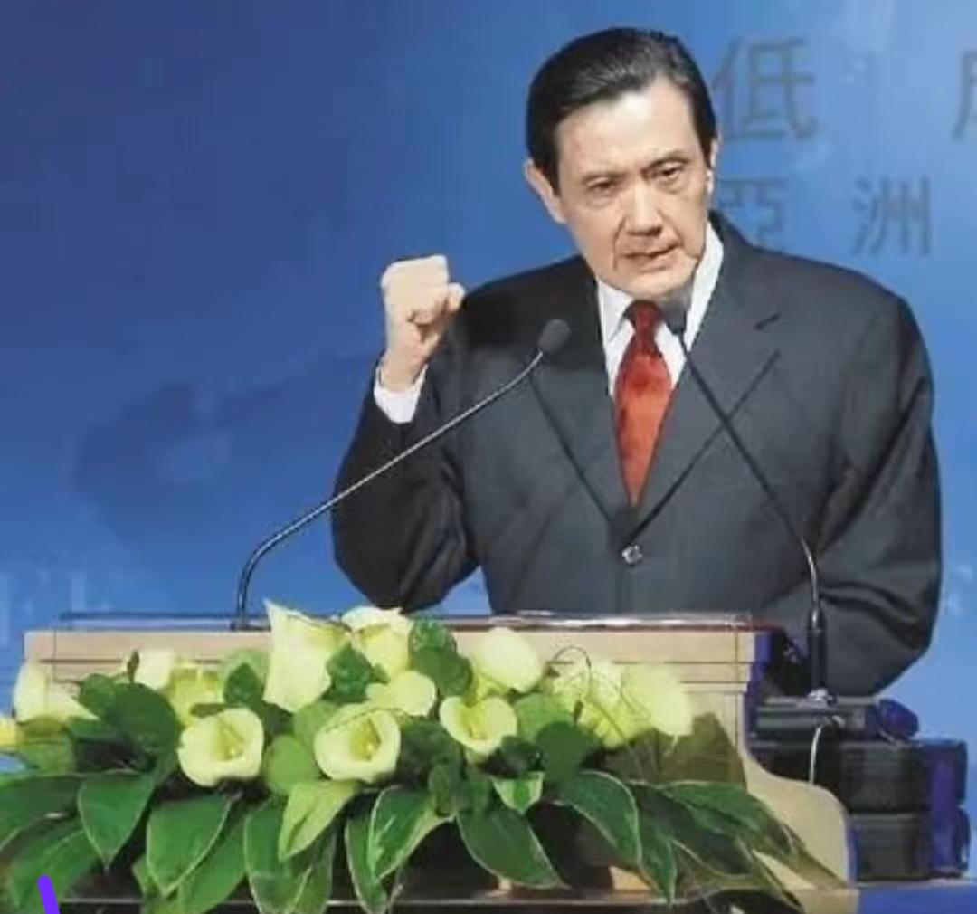 马英九最近放话
说大陆要是武统台湾，他“不接受”。
这话听着就挺讽刺——当年他当