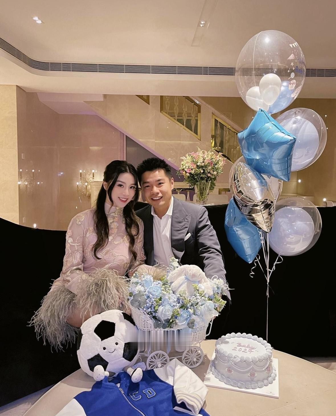 莎莎儿媳在豪宅办迎婴派对，宣布首胎怀男孩，丈夫是独子后继有人
香港灯芯绒大王的女