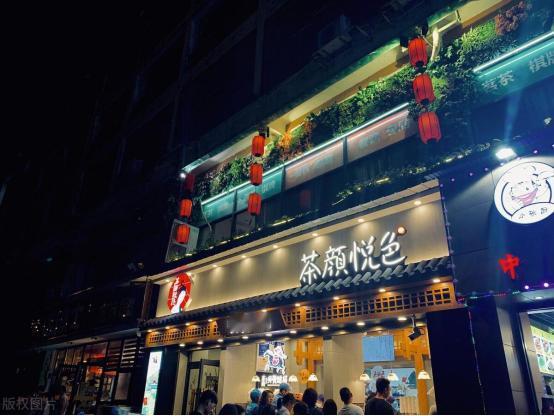 大汗之后又冲凉，结果支气管炎复发，好惨！！！

这几天天气真的是太热了，和小姐妹