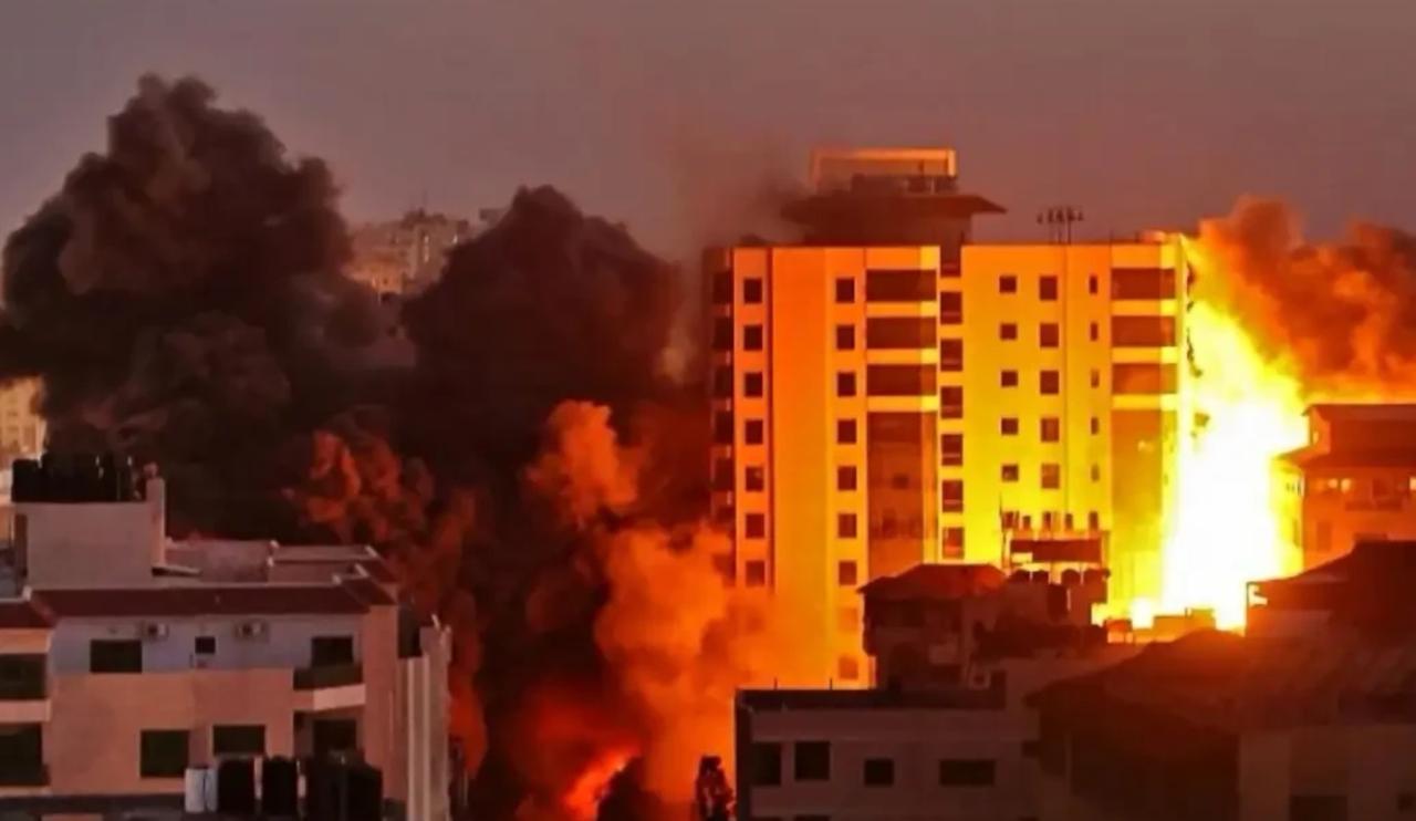 事关斩首行动！伊朗发布重大信息！

4 月 24 日，各大媒体平台报道了一条重磅