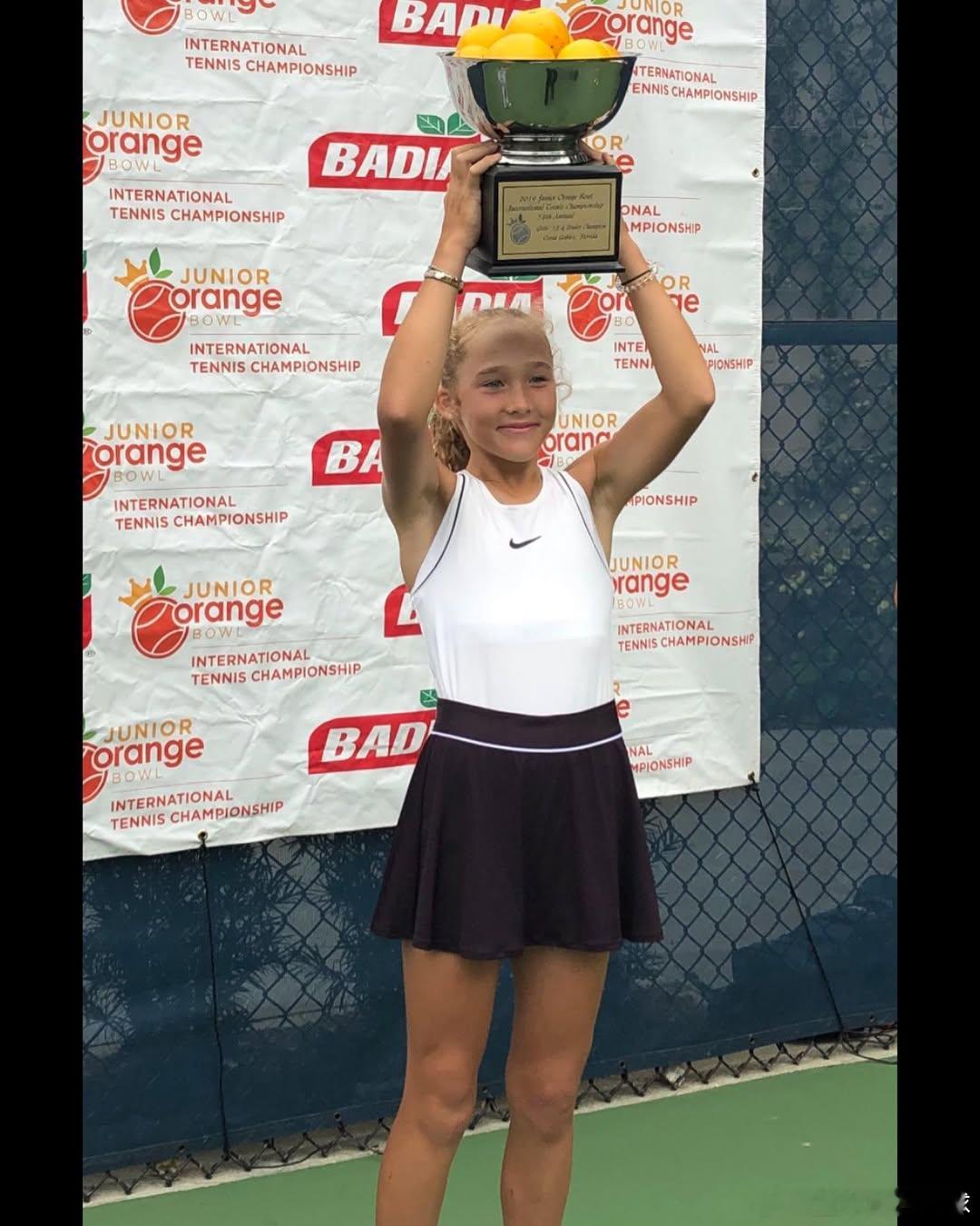 高考功不唐捐，终得硕果！笔下生花，金榜题名！ 