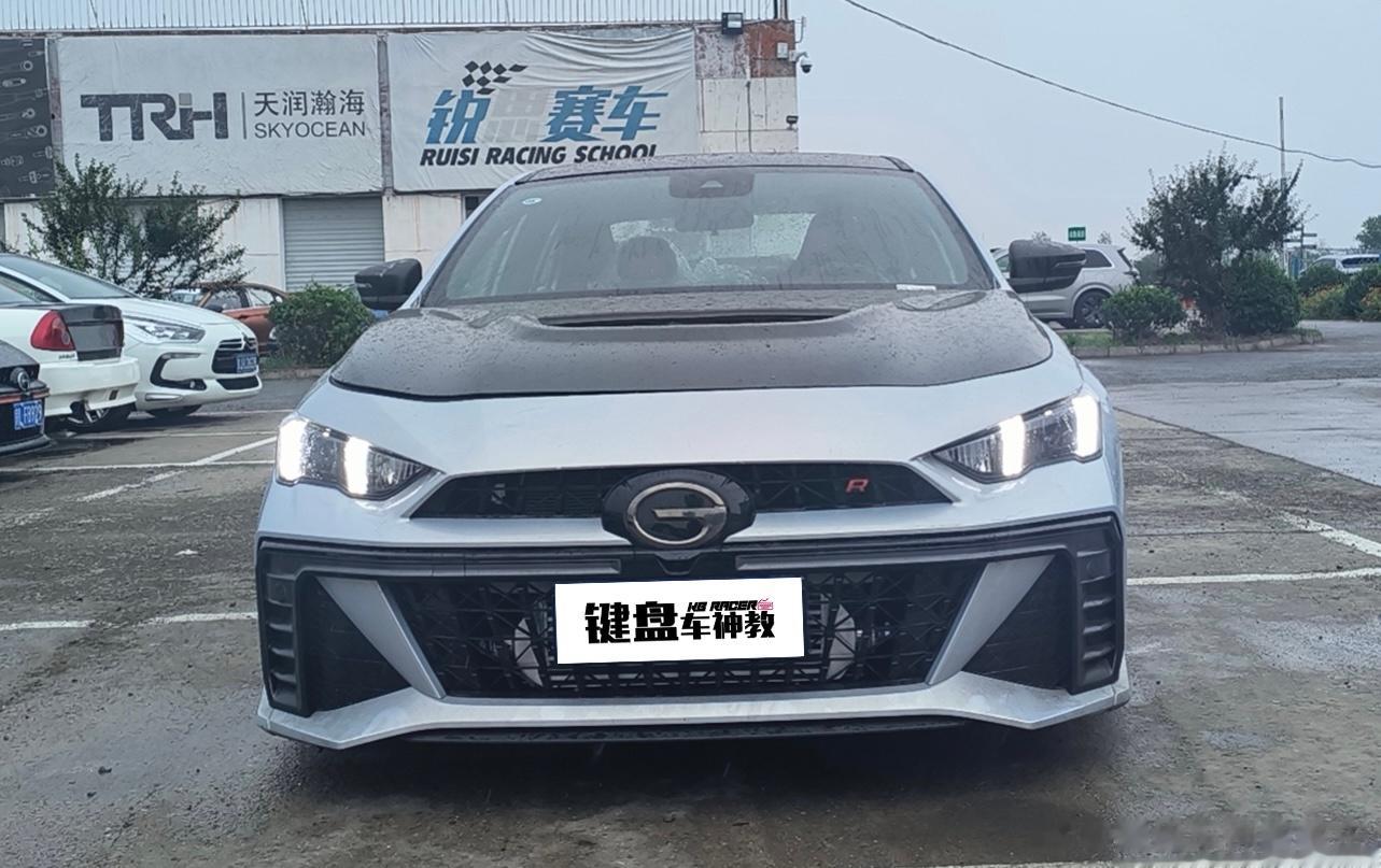 啊啊啊啊啊，优雅的银弹二号机变成了烂仔，不要啊[允悲] ​​​