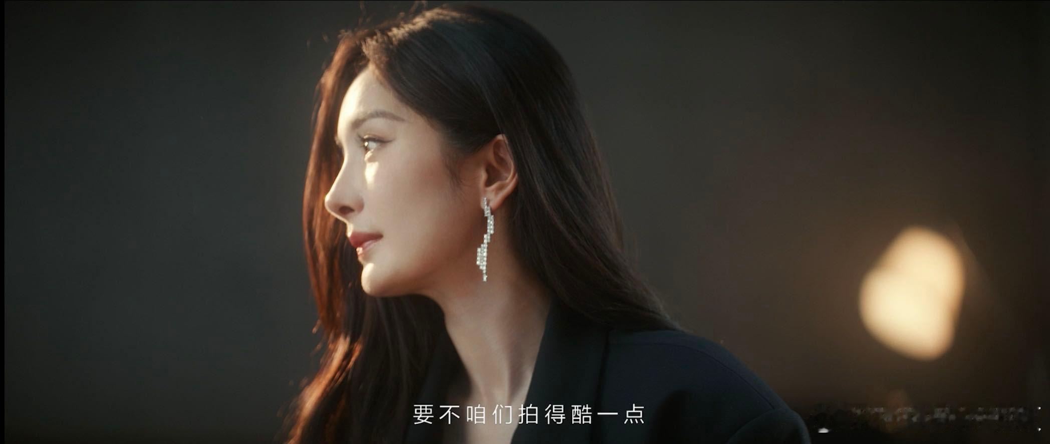 杨幂车主变车手 杨幂逃脱无人机这段，好好好我爱了爱了  