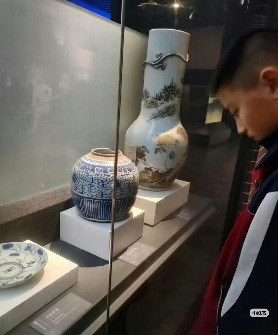 刚在小🍠刷到的，寸头小东东 