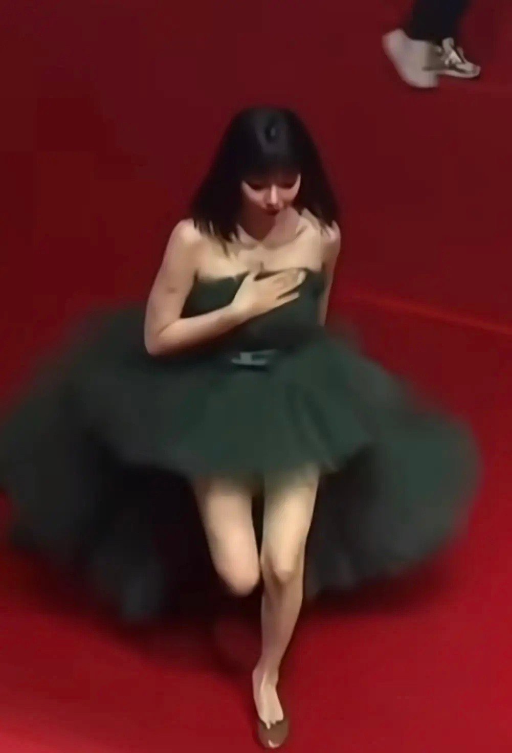 下辈子想做长腿高妹，然后穿薄底鞋 