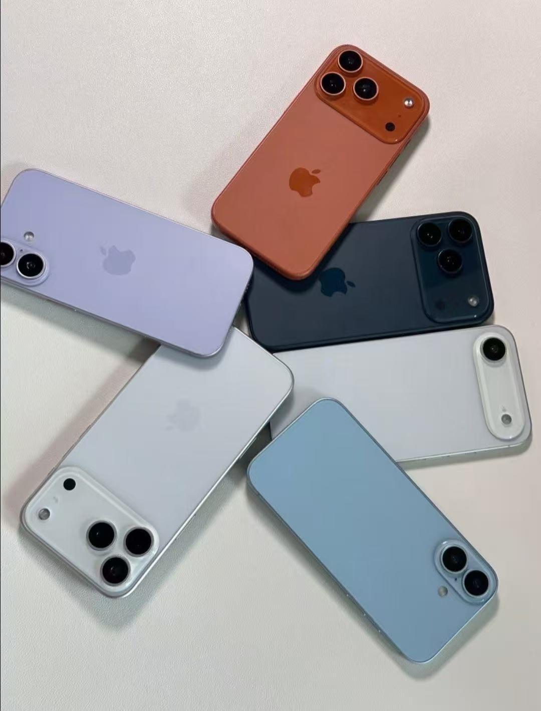 古尔曼称，苹果公司首次实现新款iPhone全系（iPhone 17系列）在印度完