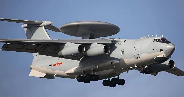 为什么在空战时不先打掉对方的预警机

因为想打落它简直是在做梦，基本上不可能实现