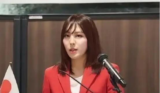 日本 女作家桥本琴绘曾警告中国：若中国向日本投放核弹，即便会有数百万人丧生，剩余