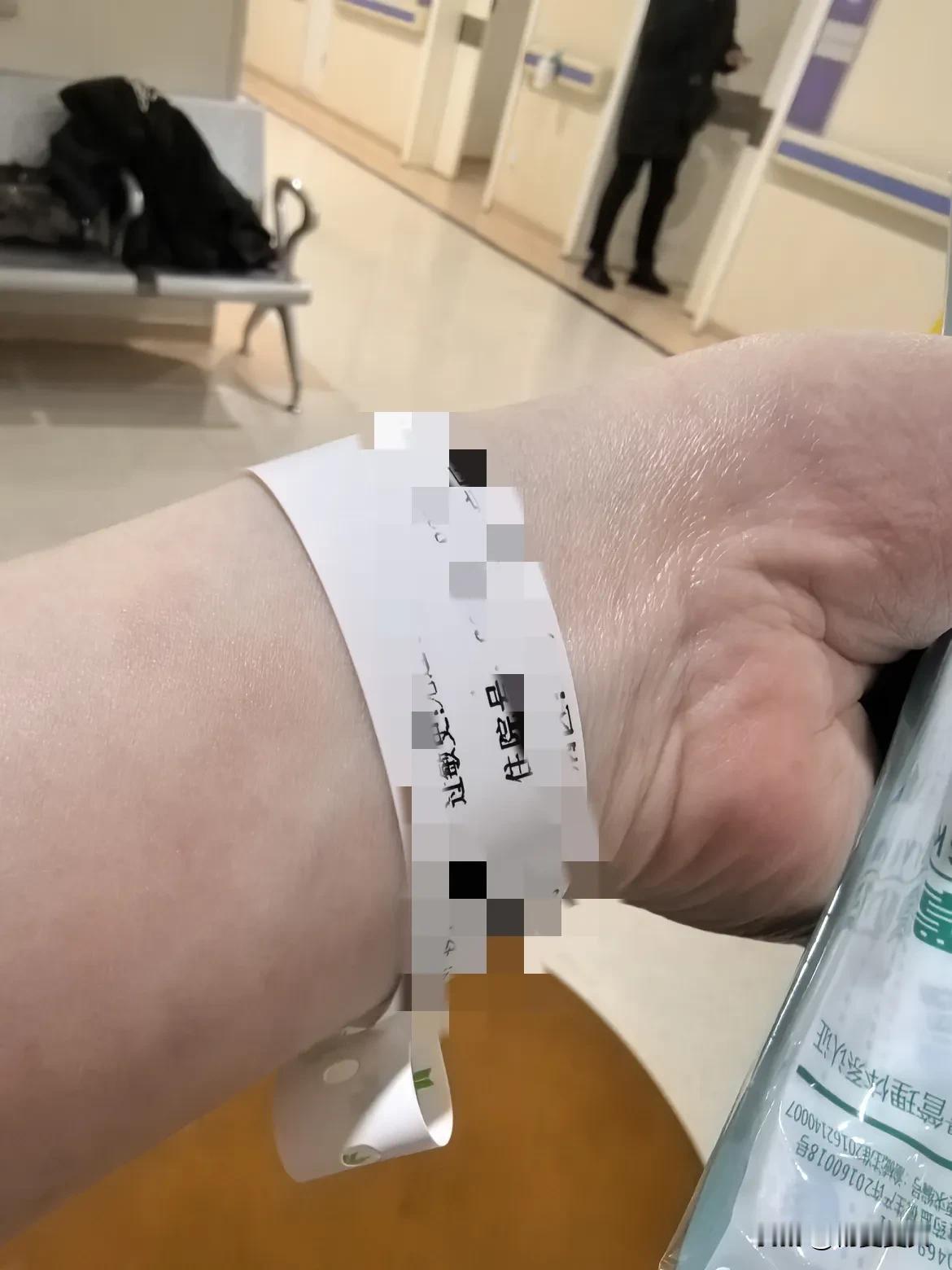 生育到底是什么？我想很多人都没有来得及想清楚这个问题，就有了孩子，然后糊里糊涂做