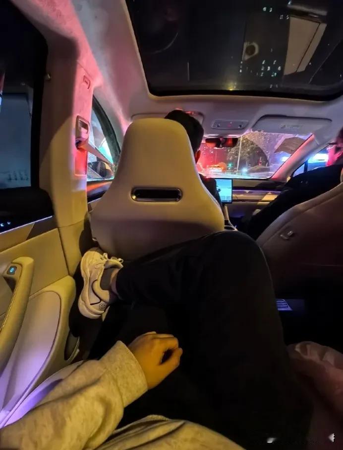 终于体会到舟车劳顿什么意思了