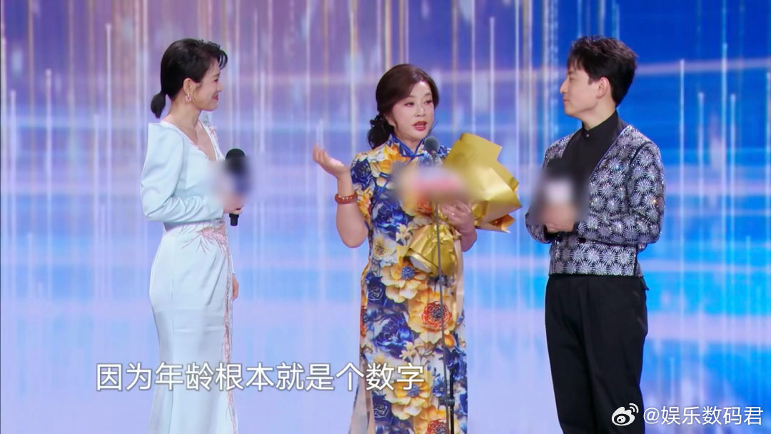 刘晓庆说这个时代基本没有赶上我建议把刘晓庆这句话做成横幅挂在家里：这个时代基本没