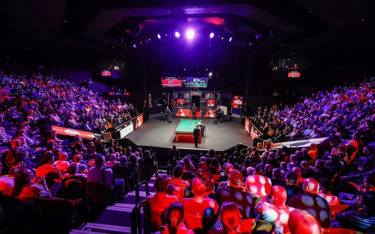 虽然保住巡回赛资格的途径不止一种，但大多数球员的目标仍然是：在赛季结束时跻身世界