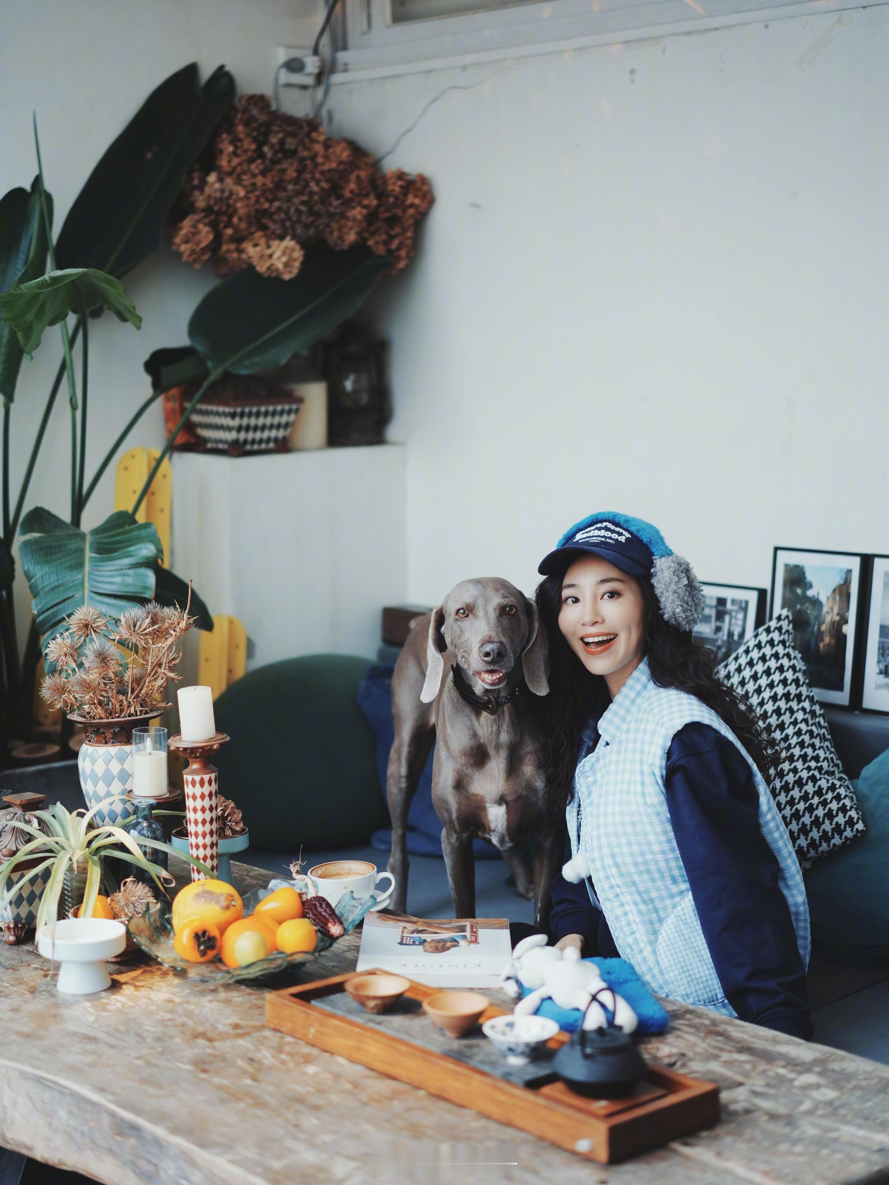 花花聊贵阳 之【贵阳带摄影棚和大头贴的咖啡馆，还有擅长合照的小狗】🌸我是比较怕