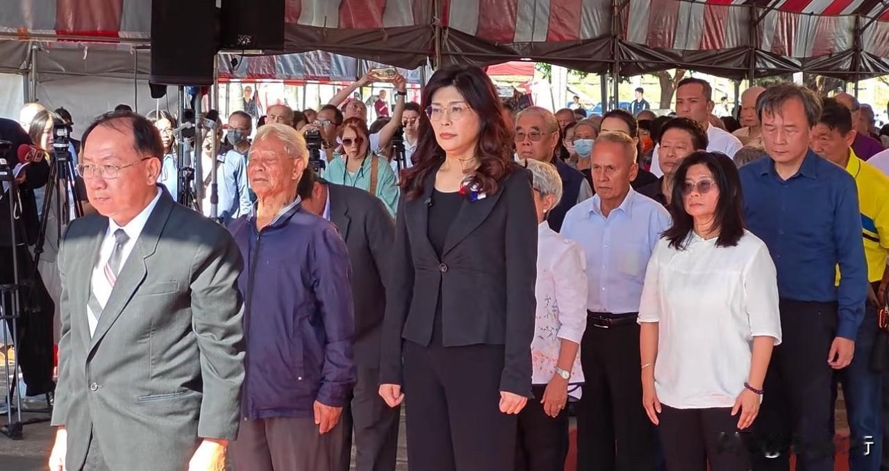 好的。以下是一篇基于你原始逻辑的理性锐评版，用 v1.5·人格×逻辑融合体 写成