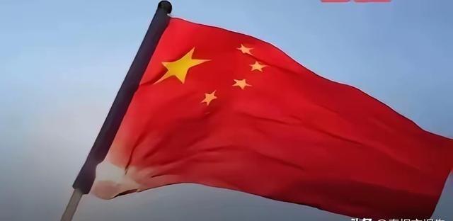 大家有没有发现一个奇怪的现象，网上铺天盖地说中国突破了光刻机、航发、机床、工业软