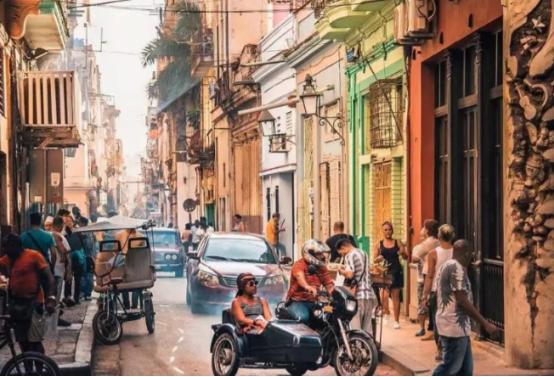 俄罗斯媒体表态，要对抗美国制裁，真正能解救古巴，就只有金砖国家集体行动。一起与古