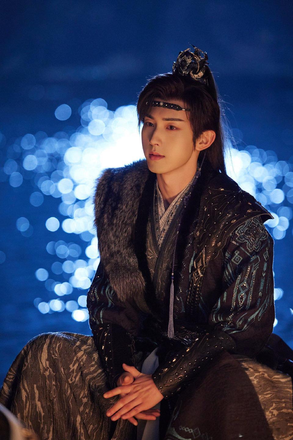 郭俊辰权如沐权肯定 权如沐的性格总是让人觉得坚不可摧，但郭俊辰在演绎时巧妙地融入